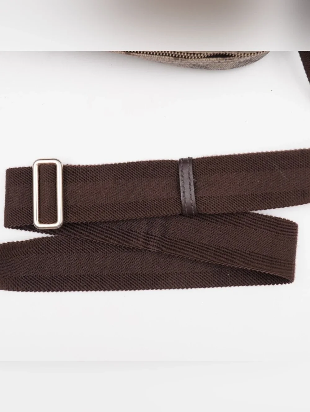CI40 ❤️ GUCCI GG Plus Monogram Messenger Bag